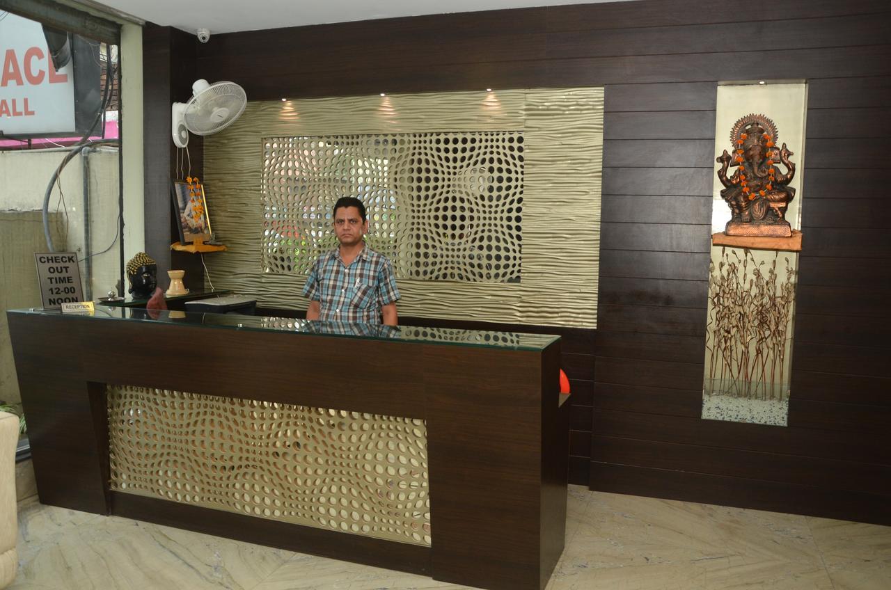 Hotel Milan Palace Amritsar Eksteriør billede
