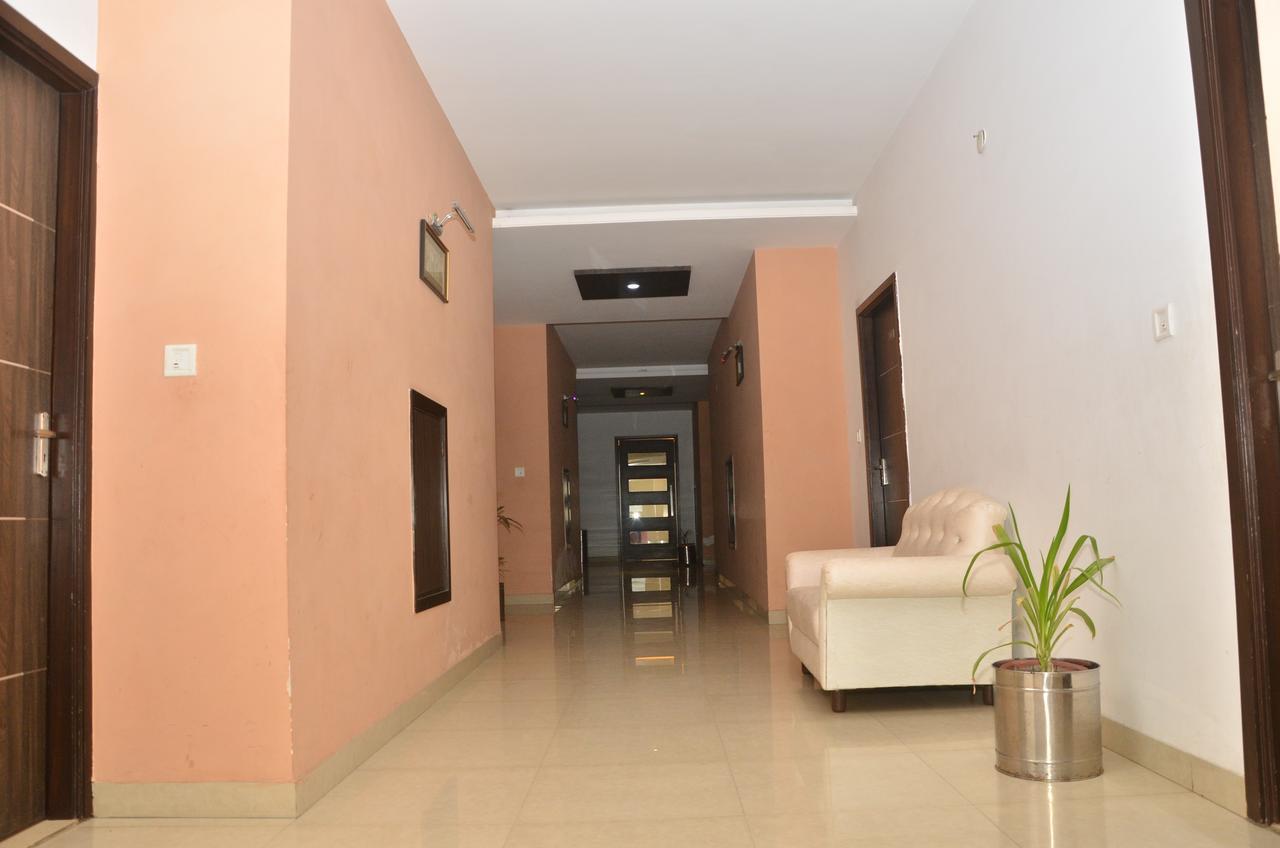 Hotel Milan Palace Amritsar Eksteriør billede